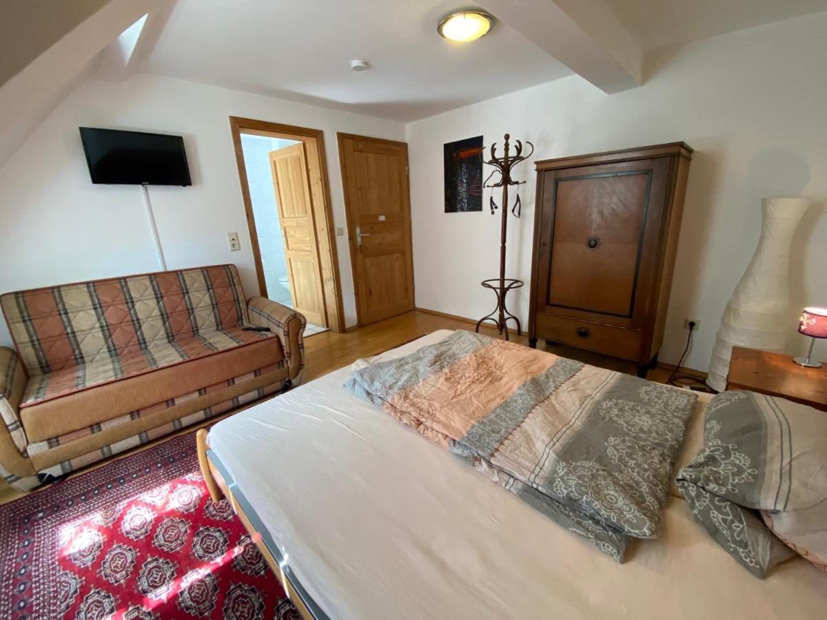 Bed and Breakfast Felsenmuehle Neuleiningen Exteriér fotografie